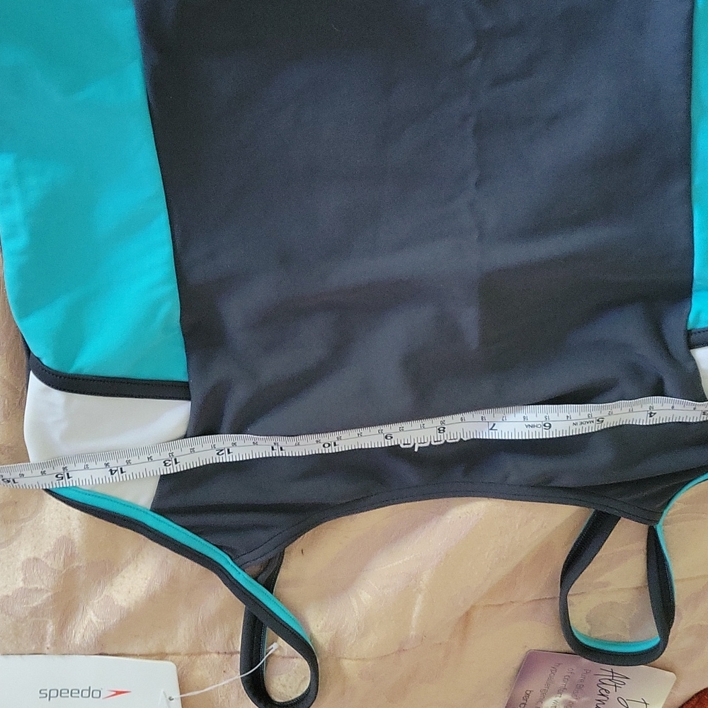 New speedo bathing suit. - Picture 3 of 6